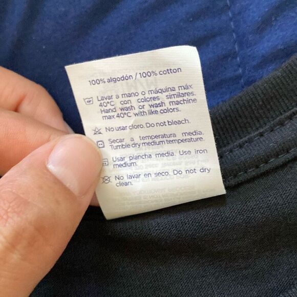 Boys T-Shirt El Lloron Black size Medium - Picture 3 of 3